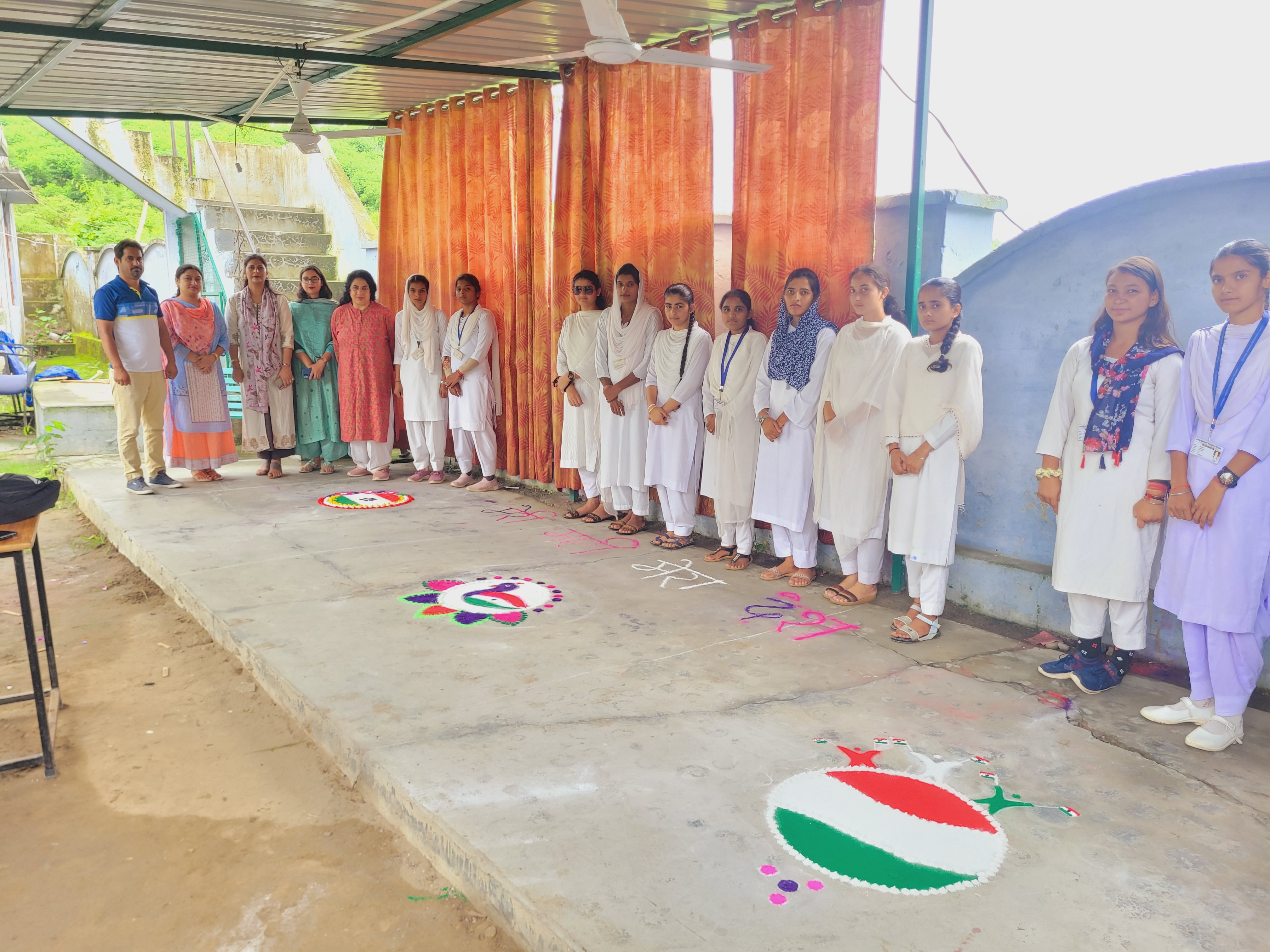 GDC Purmandal organizes Rangoli Competiton under MMMD campaign