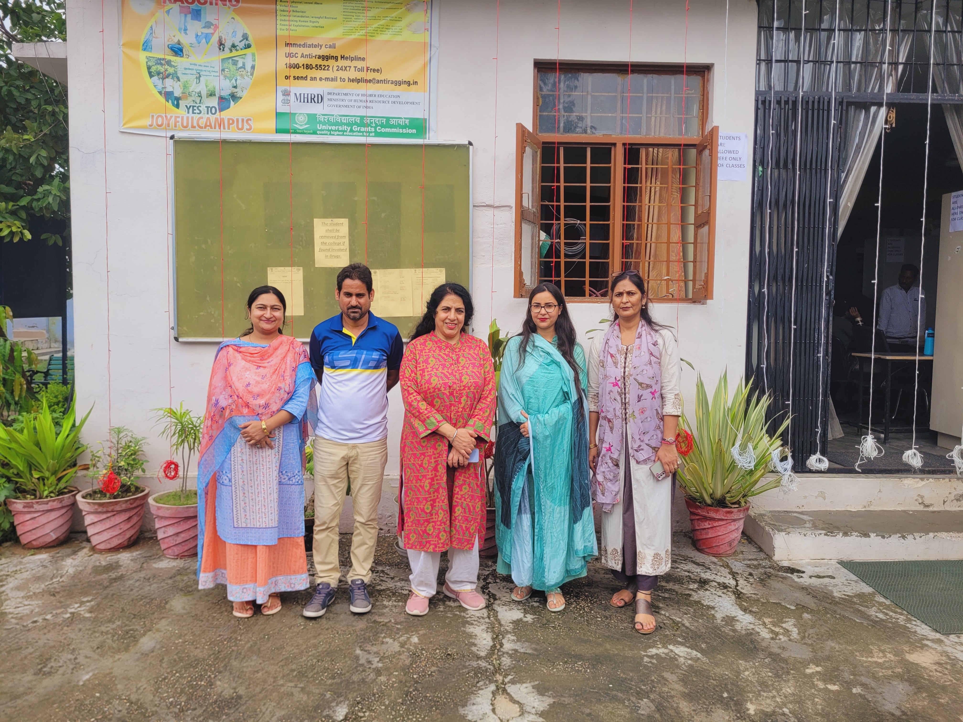 GDC Purmandal organizes Rangoli Competiton under MMMD campaign